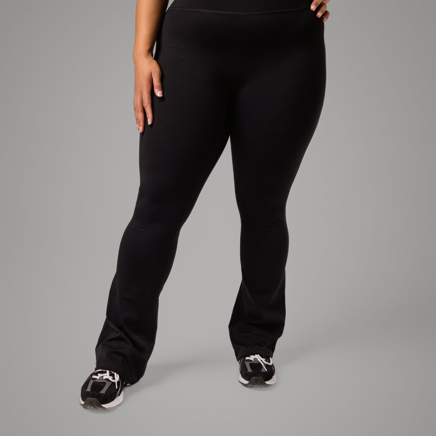 High Waisted Bumlift Flare Leggings